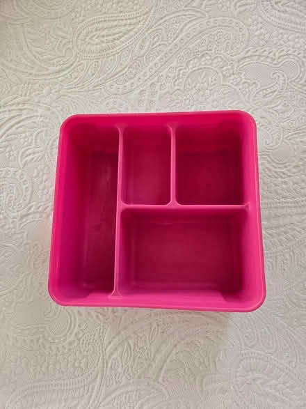 Photo of free Plastic drawer organizer (Cleveland Park) #1