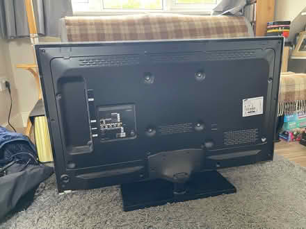 Photo of free Samsung 43inch Smart TV (Chingford Mount, E4) #2