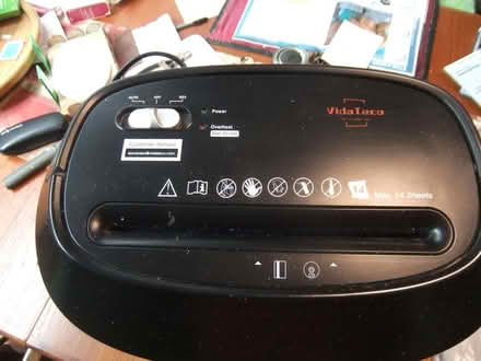 Photo of free Cross-cut paper shredder (Baldock SG7) #1