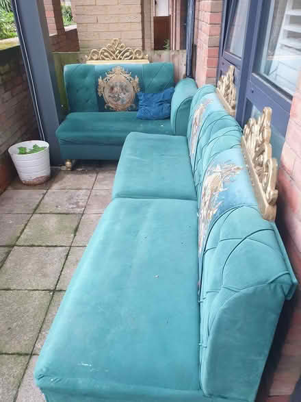 Photo of free Sofa (Edgware ha8) #1