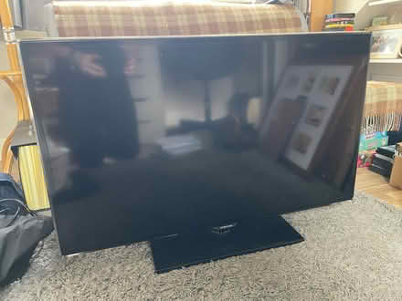 Photo of free Samsung 43inch Smart TV (Chingford Mount, E4) #1