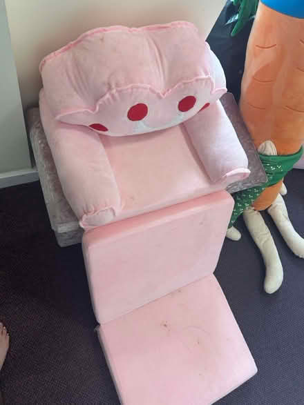 Photo of free Various kids items (Bechstein meadow BA14) #1