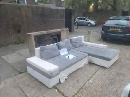 Photo of free Sofa bed wi. storage under leftside (SW8) #1