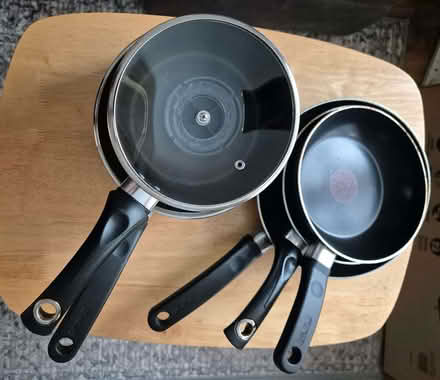 Photo of free 2 x saucepans and 3 x frying pans (Little Harrowden NN9) #1