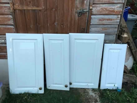 Photo of free kitchen doors (Kidlington OX5) #1