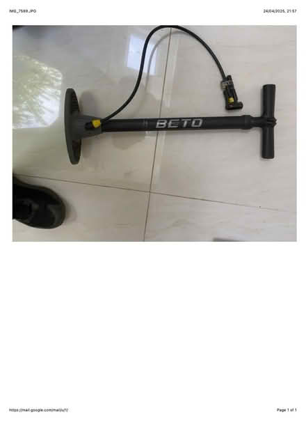 Photo of free Bike items(Pump, mudguard) (Teddington TW11) #1