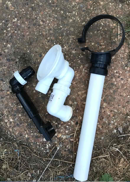 Photo of free plumbing bits (Kidlington OX5) #1