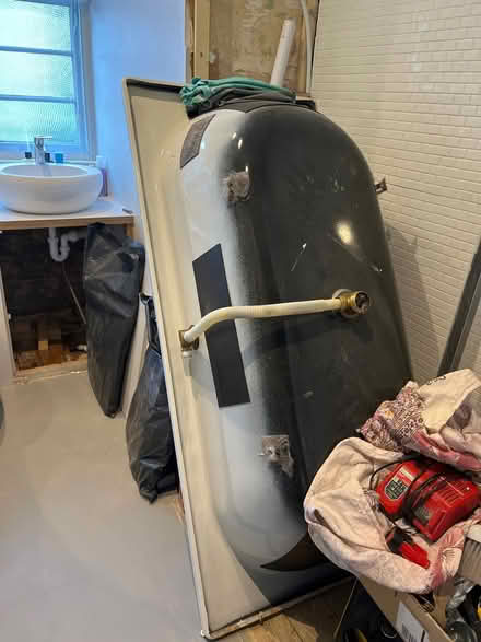 Photo of free White metal bath (London W4) #2