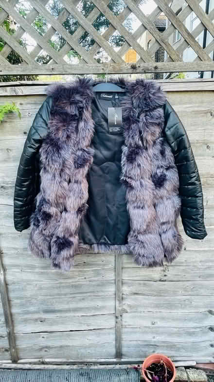 Photo of free Faux Fur Coat (Harringay Green Lanes) #2