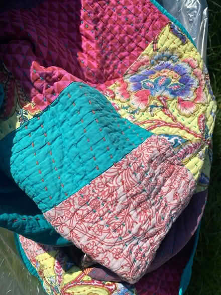 Photo of free Kanta throw (for upcycle/project) (AL4, St albans) #1