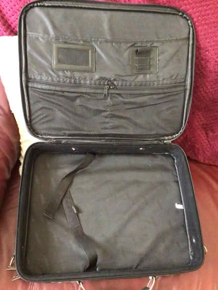 Photo of free Computer Laptop bag (Tuebrook L4) #3