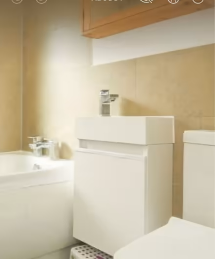Photo of free Small bathroom sink (Bramley LS13) #2