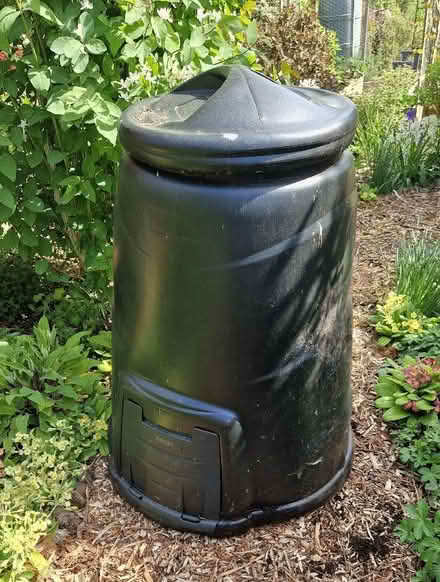 Photo of free Compost bin (Oldends Farm GL10) #1
