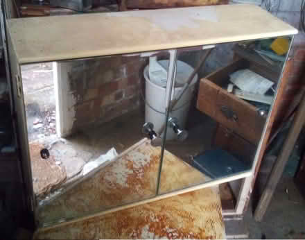 Photo of free Bathroom Mirrored Cabinet Needs some love (Hoddesdon EN11) #1