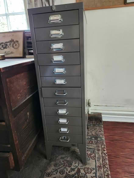 Photo of free Filing Cabinet (DE22) #1