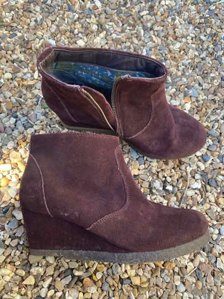 Photo of free White stuff platform suede shoes 5 (AL4, St albans) #1