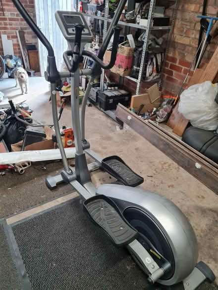 Photo of free "v" fit cross trainer (Back edge) #3