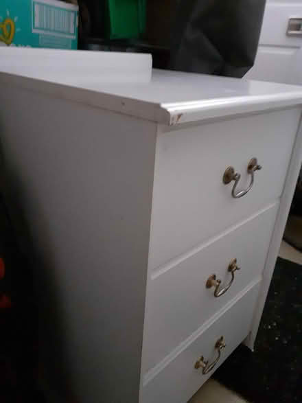 Photo of free Small 3 drawers unit (TW3 Hounslow) #1