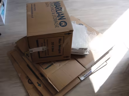 Photo of free Boxes for moving (Oakwood Park EN2) #1