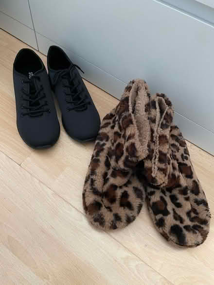 Photo of free 13 items of ladies clothing (Ashburton SE25) #4