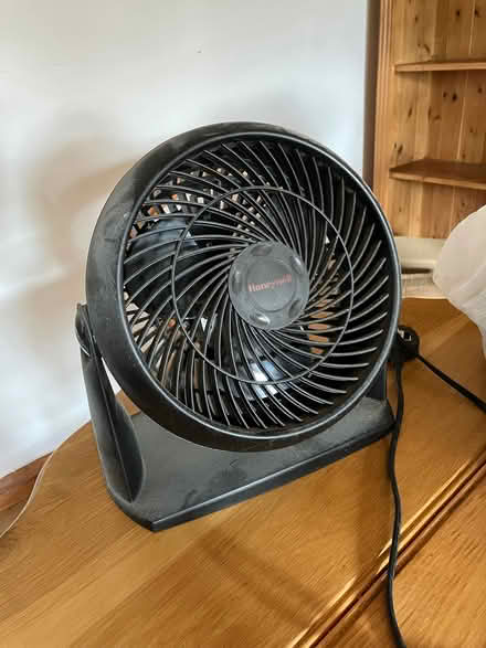Photo of free Honeywell fan (Culgaith CA10) #1
