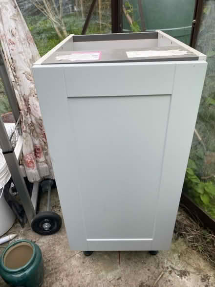 Photo of free 2 New Wren kitchen units (Barnham) #1