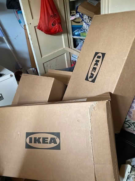 Photo of free Cardboard 6ft x4 ft & boxes (Smallfield Surrey RH6) #2