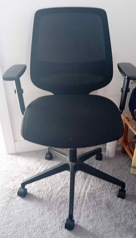 Photo of free Office chair (Hayes end) #1