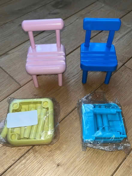 Photo of free 4 x sturdy mobile phone stands or toy chairs (New Eltham SE9) #2