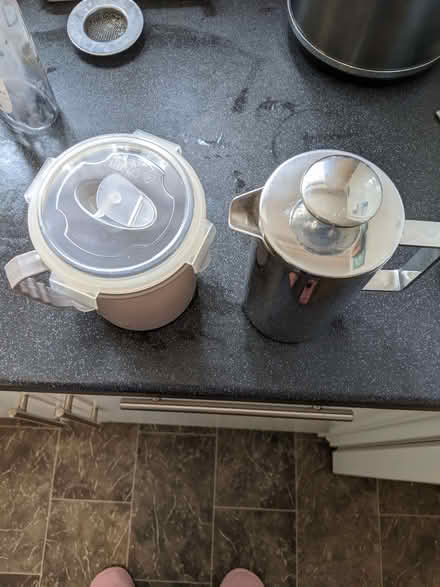 Photo of free Microwaveable mug and insulated café tiere (South Ockendon RM15) #1