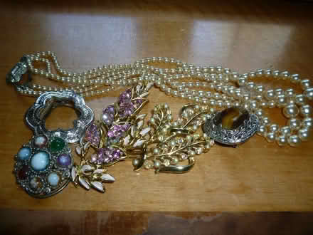 Photo of free Collection of Costume Jewellery (welling DA16) #1