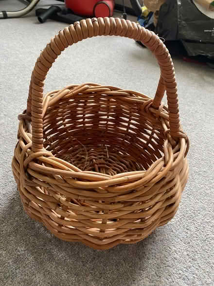 Photo of free Basket-ideal for Easter decoration (Bedford) #2
