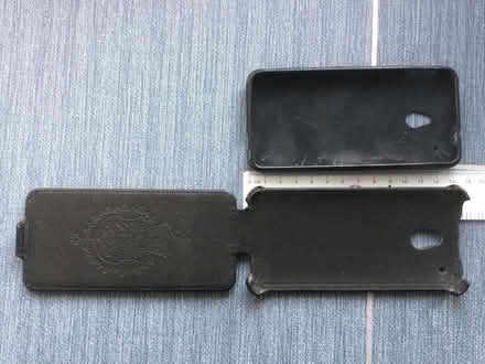 Photo of free 2 mobile cases (Shoreham-by-sea) #1
