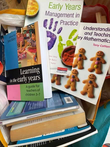 Photo of free Primary education text books (Sherwood NG5) #2