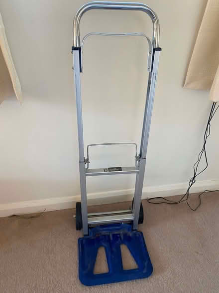 Photo of free Trolley (Upper Wolvercote OX2) #1