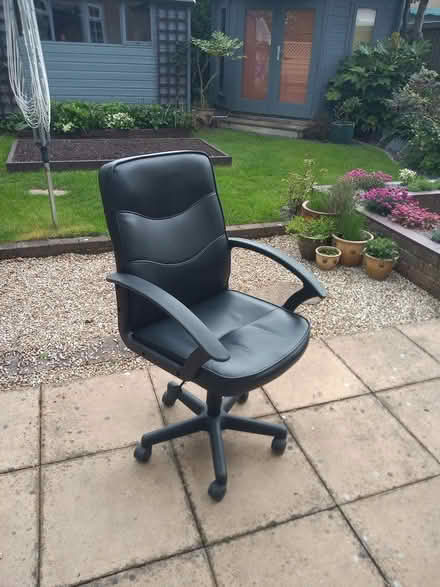 Photo of free Office chair (Eardington) #2