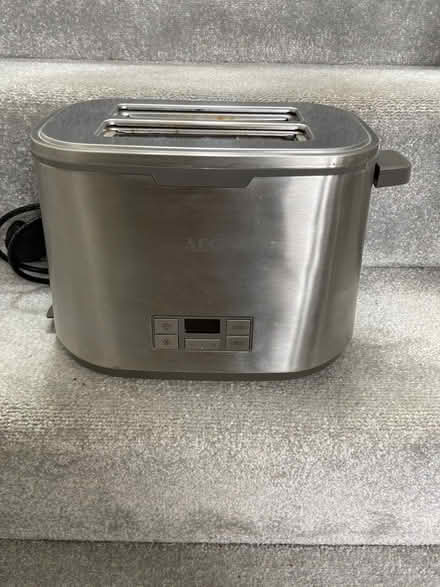 Photo of free AEG toaster (Locks Heath SO31) #1