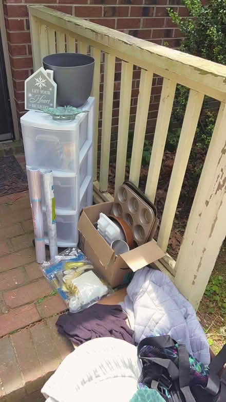 Photo of free items (Raleigh Area I’m near Capital) #3