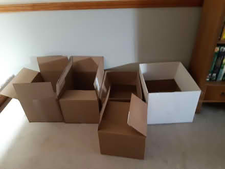 Photo of free boxes (NW Aurora) #1