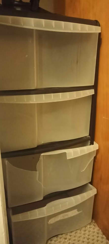 Photo of free Plastic drawers (Leeds LS11) #1