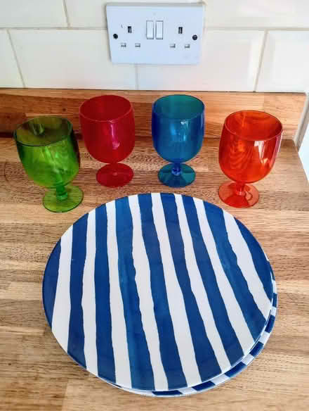Photo of free Plastic picnic items (Welwyn Garden City AL8) #1