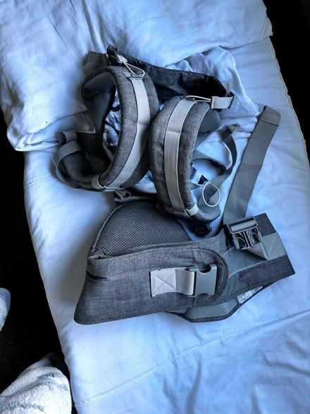 Photo of free Baby Carrier (UB100RL) #2