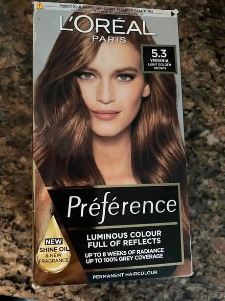 Photo of free L’Oréal Preference Hair Dye Light Golden Brown (Wigmore HR6) #1