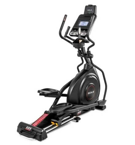 Photo of free Sole E25 Elliptical Trainer (near Thriftway) #1
