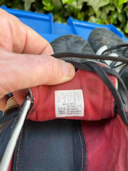 Photo of free football / rugby boots size 10 (Baguley M33) #3