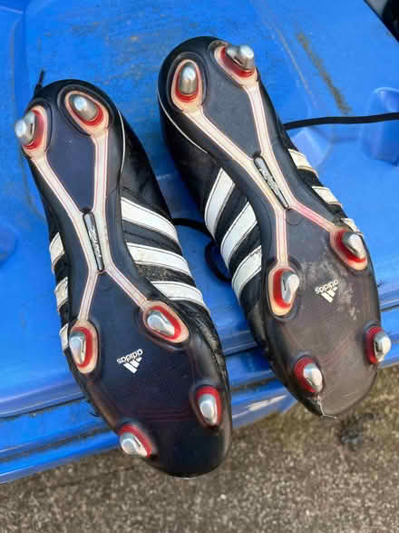 Photo of free football / rugby boots size 10 (Baguley M33) #2