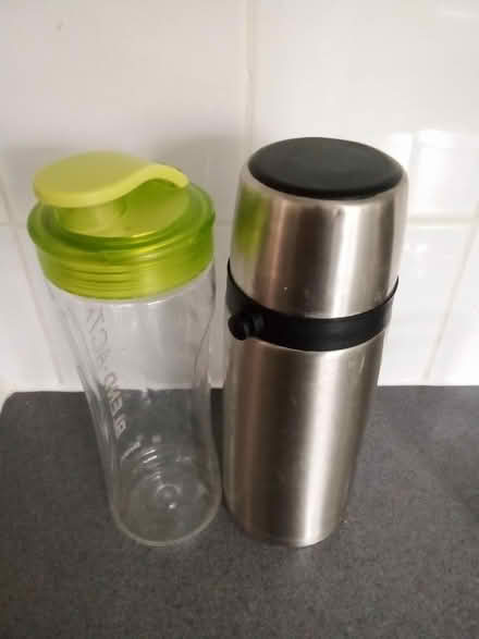 Photo of free Flask (UB4 hayes) #1