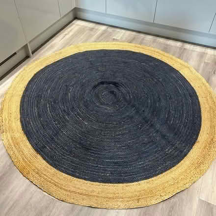 Photo of free Jute Area Rug 6ft (Butetown CF10) #1