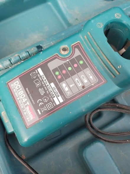 Photo of free Makita drill, battery and charger (Little Wenlock TF6) #2