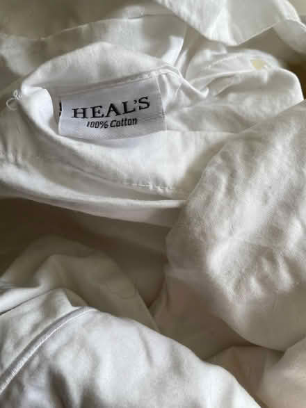 Photo of free King size duvet cover (KT1 off Villiers Road) #1